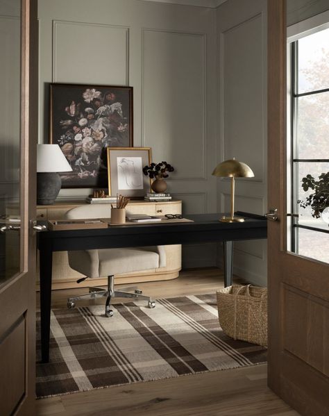 How to Design a Home Office that is Functional and Stylish - NP Studio Mcgee Home Office, Mcgee Home, Office Inspo, Home Office Setup, Home Office Space, Office Room, Office Spaces, Office Inspiration, Fall Collection