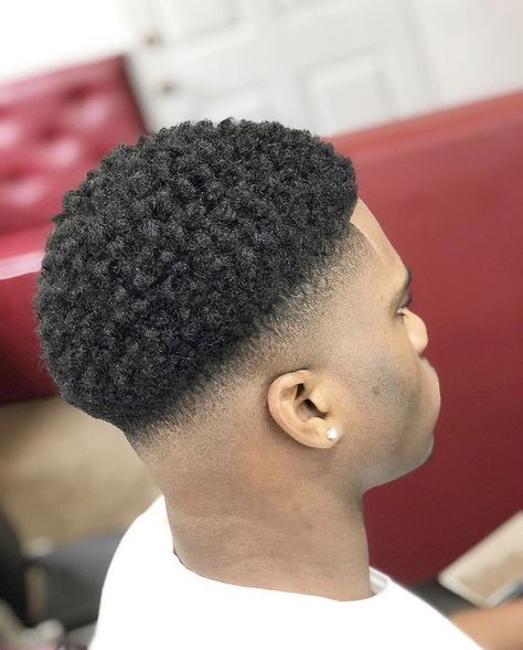 Black Boys Haircuts Fade, Low Fade Curly Hair, Temp Fade Haircut, Coiling Natural Hair, Men Fade Haircut Short, Taper Fade Curly Hair, Hair Twists Black, Men's Cuts, Black Men Haircut