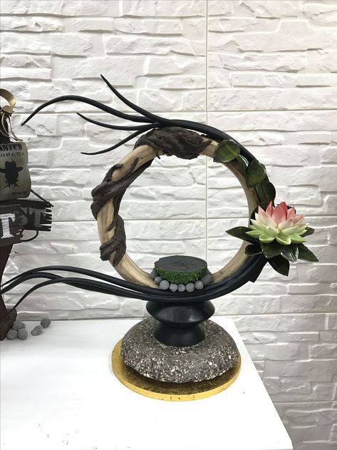 Chocolate Centerpieces, Chocolate Display, Fancy Food Presentation, Chocolate Showpiece, Chocolate Sculpture, Whole Cake, Chocolate Sculptures, Chocolate Work, Food Sculpture