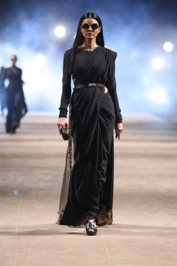 10460703_10152636064205936_6776811048536618937_n (1) Black Saree With Belt, Sabyasachi Belt, Lakme Fashion Week 2015, Sabyasachi Sarees, Saree Wearing Styles, Indian Sari Dress, Saree Bollywood, Indian Saree Blouses Designs, Fashion Week 2015