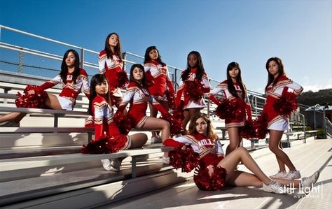 Cheer Squad Pictures, Cheerleading Team Photos, Cheerleading Team Pictures, Dance Team Pictures, Sport Poses, Dance Team Photos, Cheerleading Picture Poses, Sports Team Photography, Cheerleading Pics