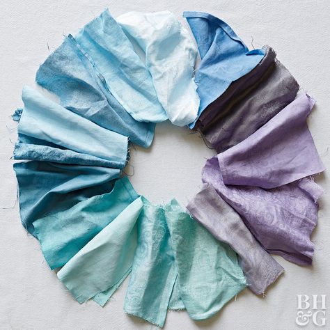 Homemade Natural Dyes for Fabric | Better Homes & Gardens Natural Fabric Dye, Tinta Natural, Fabric Dyeing Techniques, Diy Dye, Natural Dye Fabric, Eco Dyeing, Dyeing Fabric, Fabric Dyeing, Fabric Dye