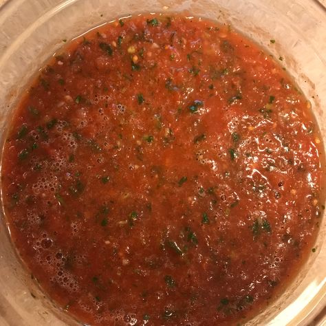 Simple Texas Salsa Texas Salsa Recipe, Frito Taco Pie, Texas Salsa, Roasted Red Pepper Salsa, Red Pepper Salsa, Homemade Salsa Recipes, Salsa With Canned Tomatoes, Mexican Sauces, Easy Cucumber Salad