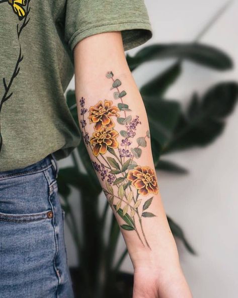 Floral Tattoo Ideas, Wildflowers Tattoo, Colorful Flower Tattoo, Lavender Tattoo, Wildflower Tattoo, Floral Tattoo Sleeve, Plant Tattoo, Flower Tattoo Sleeve, Floral Tattoo Design