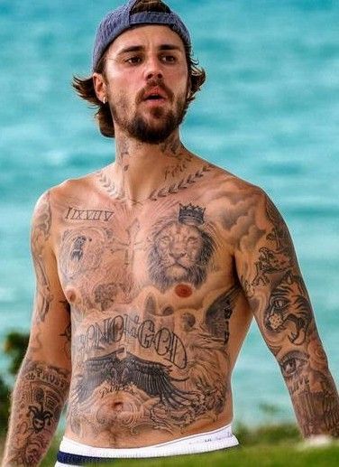 Bieber Tattoos, Boxer Tattoo, Baby Justin Bieber, Justin Bieber Tattoos, Mens Body Tattoos, Mens Body, Justin Bieber Images, Kyle Kuzma, Chest Tattoo Men