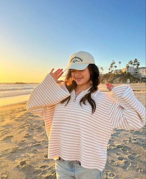 Ashley Alexander, Beachy Outfits, Papaya Salad, Australia Photos, Beautiful Photoshoot, Best Photo Poses, Photoshoot Concept, See Me, Summer Aesthetic