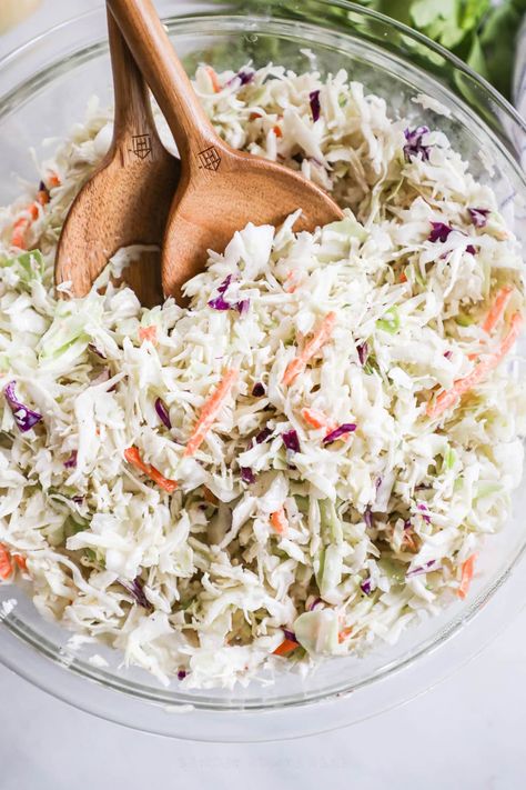 Creamy Southern Coleslaw · Easy Family Recipes Best Southern Coleslaw Recipe, Tangy Coleslaw Dressing, Coke Slaw, Southern Coleslaw Recipe, Fish Biscuits, Southern Coleslaw, Tangy Coleslaw, Easy Bbq Side Dishes, Bbq Side Dish Recipes