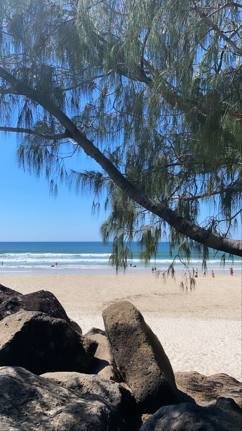 Australian Beaches Aesthetic, Beach Study Aesthetic, Beach Aesthetic Australia, Queensland Australia Aesthetic, Gap Year Aesthetic Australia, Summer In Australia Aesthetic, Summer Aesthetic Australia, Travel Aesthetic Australia, Summer Australia Aesthetic