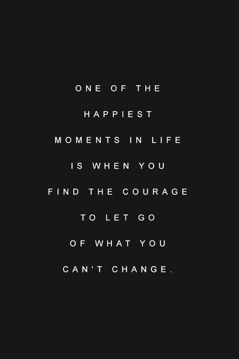 You lose yourself trying to hold on to someone who doesn’t care about losing you. Citation Force, Life Quotes Love, Bohol, Quotes About Moving On, Quotable Quotes, Quotes About Strength, Let Go, The Words, Great Quotes