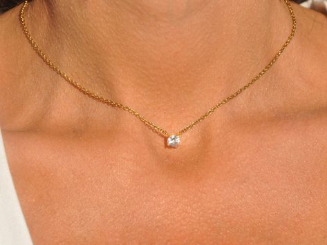 Excited to share the latest addition to my #etsy shop: Solitaire Choker Necklace https://etsy.me/3wxpU4w #choker #necklace #lovefriendship #solitaire #cubiczirconia #jewelry Solitaire Necklace Diamond, Diamond Necklace Gold, Diamond Choker Necklace, Charm Choker Necklace, Dainty Choker, Solitaire Necklace, Heart Choker, Diamond Choker, Necklace Diamond