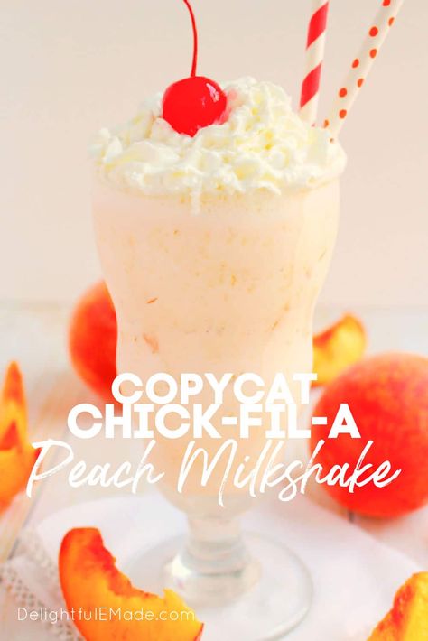 Copycat Chick-fil-A Peach Milkshake - Delightful E Made Peach Milkshake Recipe, Peach Milkshake, Recipes Meatloaf, Brownie Ice Cream Cake, Milkshake Recipe Easy, Peach Smoothie Recipes, Homemade Milkshake, Crumb Coffee Cakes, Peach Milk