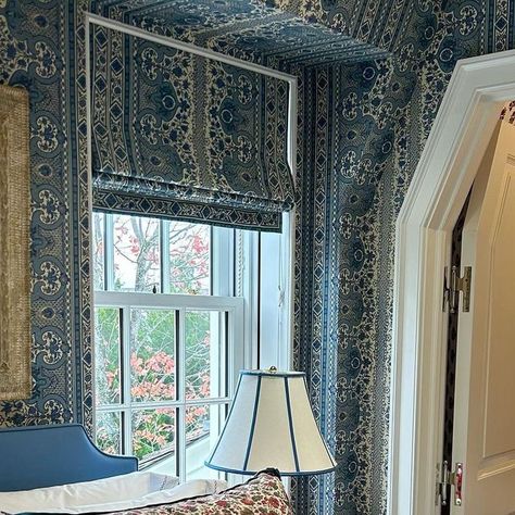 Katie Ridder Inc. on Instagram: "Guest bedroom pattern play. #InstallShot 
•⁠
•⁠
•⁠
•⁠
•⁠
•⁠
#rooms #morerooms #katieridder #install #red #blue #bed #bedroom #romanshade #lamp #lampshade #decor #inspo #inspiration #style #pattern" Blue Bed Bedroom, Lampshade Decor, Katie Ridder, Blue Bed, Bed Bedroom, Pattern Play, Roman Shades, Inspiration Style, Guest Bedroom