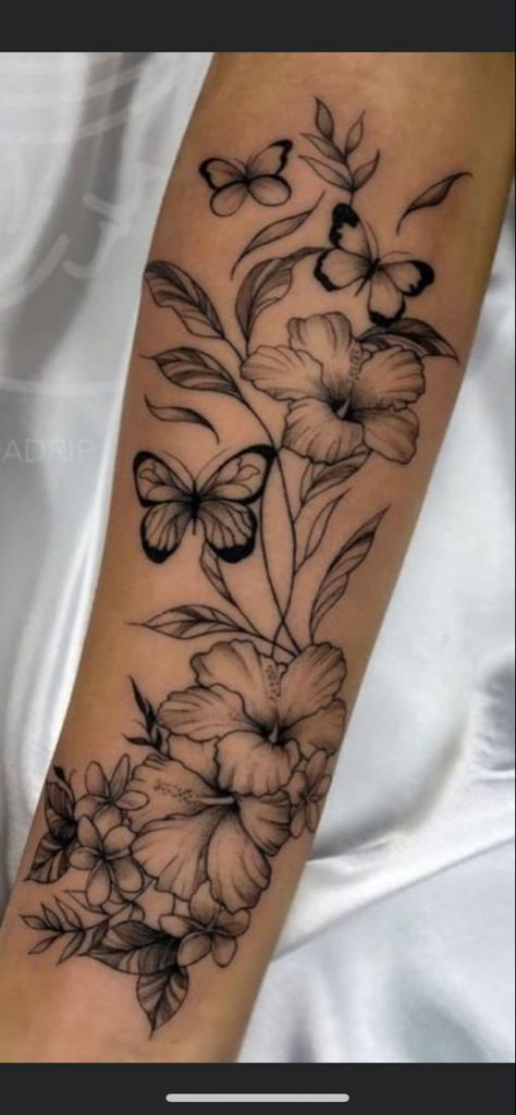 Arm Tattoos To Cover Scars, Flower Cover Up Tattoos, Tattoo Over Scar, Cowgirl Tattoos, Flower Thigh Tattoos, Tattoos To Cover Scars, Chic Tattoo, Beautiful Flower Tattoos, Flower Tattoo Arm