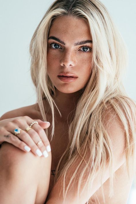 Louisa Johnson, Tana Mongeau, Face Claims, Sneak Peek, Game Of Thrones Characters, Makeup, Hair, On Instagram, Instagram