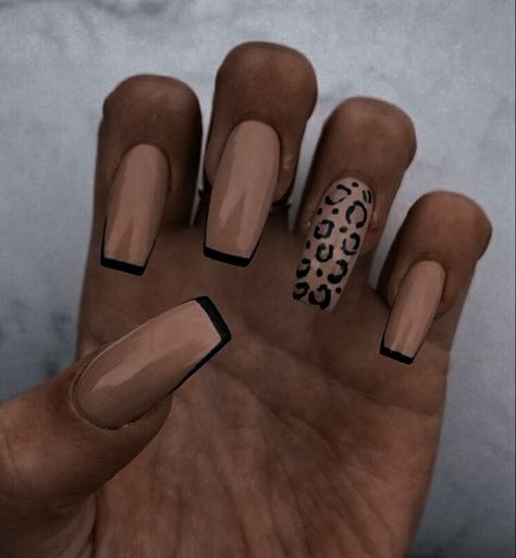 Leopard Print Black Nails, Tan Nails Black Tip, Easy Leopard Nails, Black And Gold Leopard Nails, Coffe Nail Ideas, Fall Animal Print Nails, Autumn Acrylic Nails Coffin, Gel X Nails Fall, Black And Tan Nails