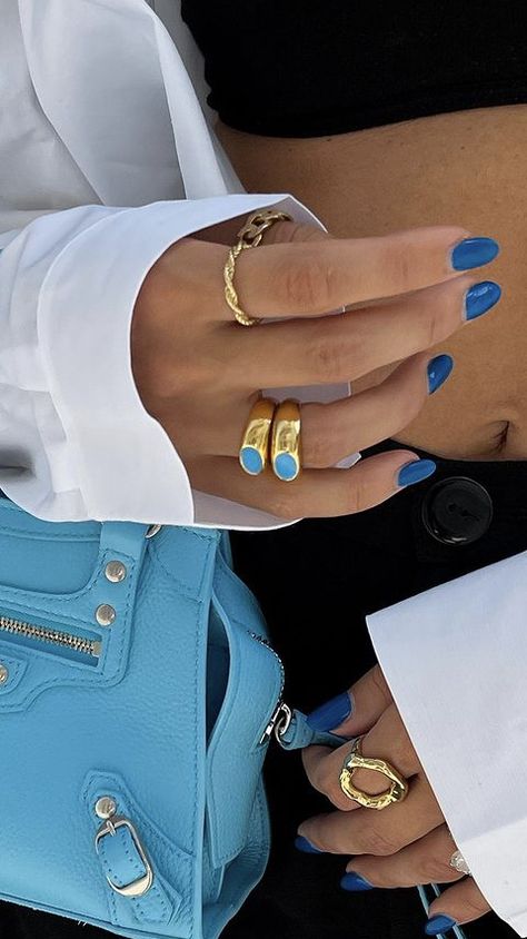 Blue Nails And Gold, Nails And Gold Jewelry, Blue Jewelry Aesthetic, Gold Accessories Outfit, Jewelry Aesthetic Gold, Blue Moodboard, Kida Atlantis, Soft Jewelry, Navy Blue Nails