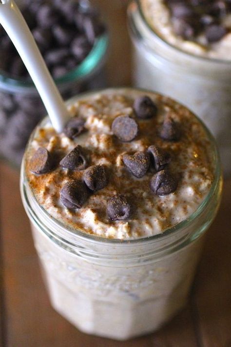 Skinny Latte Overnight Oats Overnight Protein Oats, Protein Oats, Protein Oatmeal, Yogurt Breakfast, Overnight Oat, Overnight Oats Healthy, Overnight Oatmeal, Overnight Oats Recipe, Oats Recipes