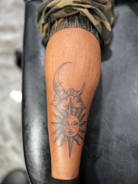 #tattoo #neotradional #suntattoo #moontattoo Sun And Moon Tattoo Black Woman, Sun And Moon Tattoo Women, Moon Tattoo Black Women, Sun Tattoo Black Women, Sun Cover Up Tattoo, Moon Tattoo Black, Tattoo Black Women, Black People Tattoos, Medium Tattoos