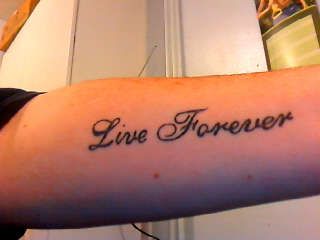 want this, but a lot smaller.. Live Forever Tattoo, Oasis Tattoo, Oasis Live Forever, Oasis Live, Forever Tattoo, Monkey Tattoos, Leo Tattoos, Art Tattoos, Live Forever