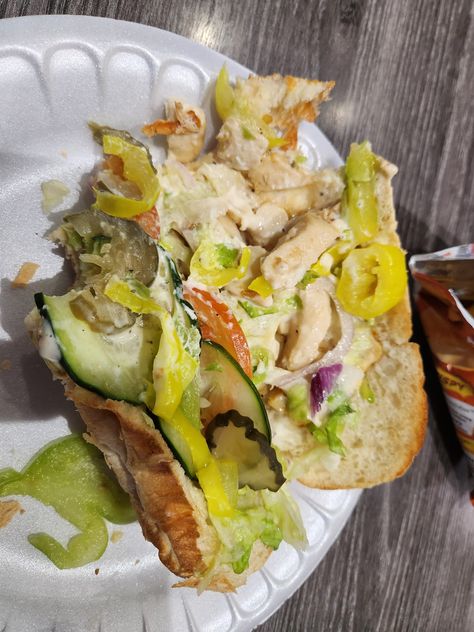 When u order a sweet onion chicken teriyaki sub at Subway but it comes with no teriyaki chicken or sweet onion sauce......do better Subway so better! Ugh! Glad I got ranch on the side! Sweet Onion Chicken, Sweet Onion Sauce, Chicken Teriyaki, Onion Sauce, Onion Chicken, Teriyaki Chicken, Do Better, Sweet Onion, On The Side