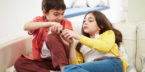 A new study published in Psychological Medicine concludes that often ignored trauma from sibling bullying may lead to serious mental health problems Brother And Sister Duo, Sibling Relationships, All About Pregnancy, Boiling Point, Sibling Rivalry, Sofia Carson, Brother And Sister, Relationship Problems, Kids Writing