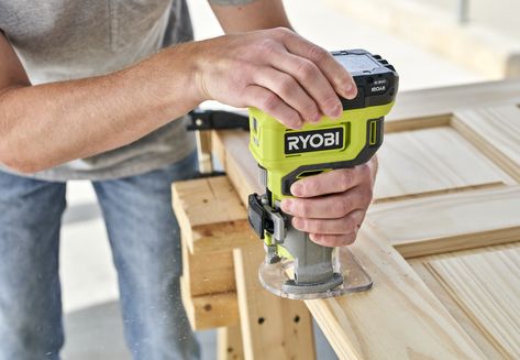 18V ONE+ COMPACT ROUTER KIT - RYOBI Tools Ryobi Cordless Tools, Ryobi Router, Router Tool, Ryobi Tools, Plunge Router, Speed Dial, Trim Router, Shop Vacuum, Router Bit Set