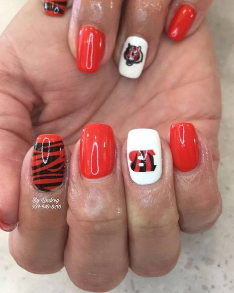 Cincinnati Bengals Nails Designs, Bengals Nails Football, Bengals Nails Designs, Bengal Nails, Cincinnati Bengals Nails, Bengals Nails, Football Nail Designs, Football Nails, Disney Nails