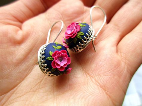 Polymer Clay Jhumkas, Indian Clay Earrings, Indian Diy, Clay Embroidery, Polymer Clay Embroidery, Antique Jewellery Designs, Clay Jewellery, Handmade Jewelry Designs, India Jewelry