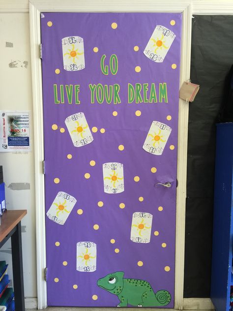 Disney tangled classroom door Tangled Classroom Door, Rapunzel Door Decoration, Disney Stateroom Door Decorations, Tangled Themed Classroom, Rapunzel Classroom Theme, Disney Themed Door Decorations, Tangled Door Decoration, Tangled Door Decs, Tangled Bulletin Board