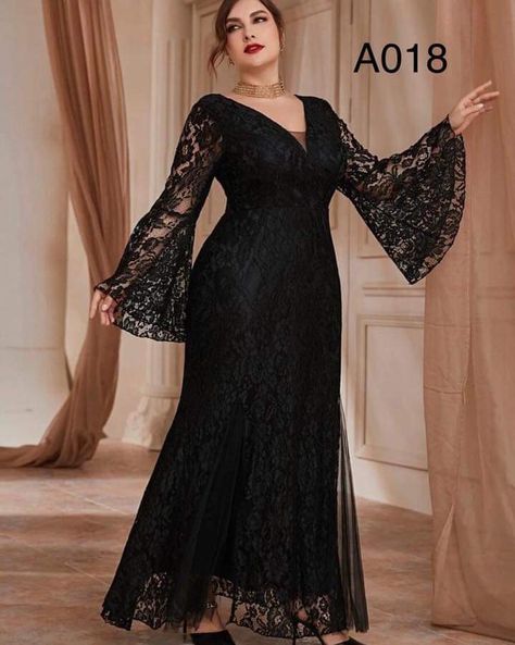 Formal Dresses Long Elegant Evening Gowns Lace Sleeves, Plus Size Elegant Dresses Classy Evening, Black Gown Plus Size, Plain Black Gown, Black Lace Styles, Dry Lace Styles, Black Evening Dresses Plus Size, Plus Size Party Dresses For Wedding, Black Dresses Plus Size