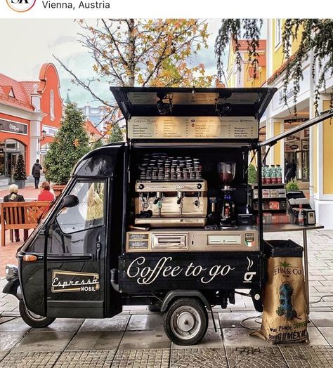 Truck Aesthetic, Corner Cafe, Witch Coffee, Street Coffee, Coffee Box, Coffee Truck, Best Beans, Coffee To Go, Coffee Shop Design