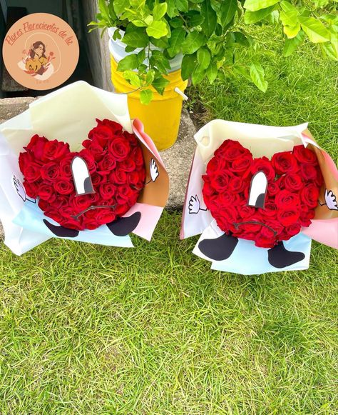 Bad Bunny Flower Bouquet, Bad Bunny Bouquet, Forever Flower Bouquets, Ribbon Rose Bouquets, Ribbon Flowers Bouquet, Regalos Ideas, Flower Boquet, Diy Bouquet Wrap, Luxury Flower Bouquets