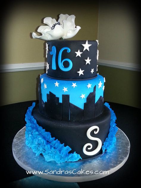 New York City Themed Sweet Sixteen 16 Birthday Cakes, Sweet 16 Birthday Cakes, Svadbene Torte, Tire Cake, Sweet Birthday Cake, Sweet 16 Cake, 17 Birthday Cake, Teen Cakes, 17 Birthday