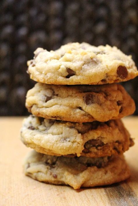 Anna Olson's Classic Chocolate Chip Cookies - Suzie The Foodie Classic Chocolate Chip Cookies, Coconut Hot Chocolate, Anna Olson, Blueberry Coffee Cake, Choc Chip Cookies, Chewy Chocolate Chip, Chewy Chocolate Chip Cookies, Chocolate Chip Recipes, Best Chocolate Chip Cookie