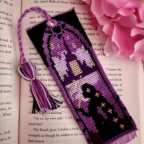 Alpha pattern #128116 | BraceletBook Rapunzel Alpha Pattern, Tangled Alpha Pattern, Alpha Patterns Bookmark, Alpha Bookmark Pattern, Alpha Pattern Bookmark, Alpha Bookmarks, Disney Alpha Patterns, Organize Stationary, Alfa Pattern