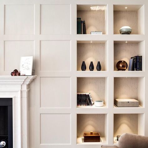 Kelly Hoppen Interiors, Kelly Hoppen, Unique Interior Design, Shelf Display, Accessories Ideas, Book Shelf, Built Ins, Best Interior, Home Living Room