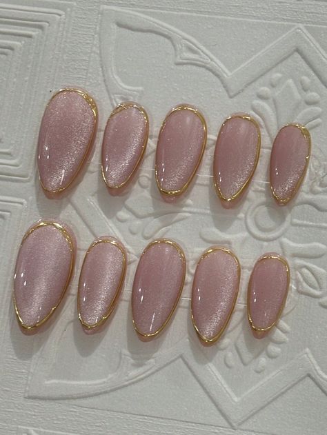 10pcs Handmade Almond-Shaped Fake Nails With Pink Cat Eye & Shiny Gold Mirrored Powder, Fashionable And Upscale Purple     Animal,Colorblock,Geometric,Plain,Plants Handmade Nails   Nail,Hand & Foot Care, size features are:Bust: ,Length: ,Sleeve Length: Nail Design Ideas Almond Shape, Cat Eye Nail With Design, Cat Eye Gel Nails Designs, Cute Cat Eye Nails, Pink And Gold Almond Nails, Nail Press On, Pink Cat Nails, Almond Nails Colors, Cool Almond Nails