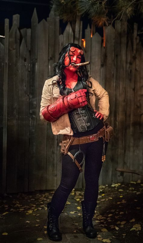 Hellboy Genderbend, Neil Patrick Harris Halloween, Hellboy Costume, Gender Bend Cosplay, Hell Boy, Neil Patrick, Neil Patrick Harris, Creative Costumes, Halloween 2023