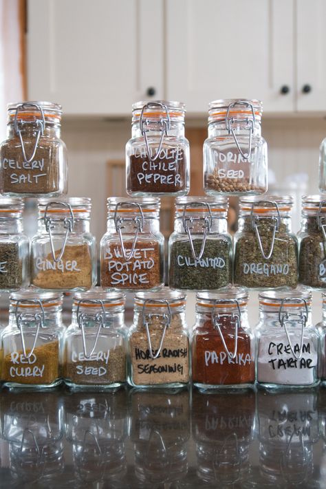 Herb & Spice Storage and Organization - CREATIVE CAIN CABIN Use water-based Sharpies instead of labels for glass jars Spices Storage, Baking Cupboard, Seasoning Containers, Diy Storage Containers, Organization Pantry, Organized Pantry, Glass Storage Containers, Diy Pantry, Container Storage