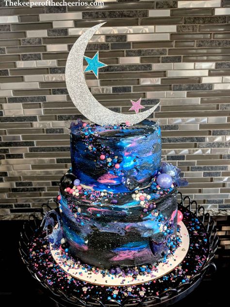 galaxy-party-1 Holidays Treats, 15th Birthday Party Ideas, Crafts For The Home, Galaxy Party, Galaxy Wedding, Galaxy Cake, Space Birthday Party, Galaxy Theme, Space Birthday