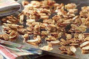 Caramelized Almonds - Appetizers - Recipes - Giant Eagle Almond Slice, Almonds Recipe, Almond Cake Recipe, Kraft Recipes, Kraft Heinz, Roasted Almonds, Healthy Foodie, Almond Cakes, Cooking Instructions