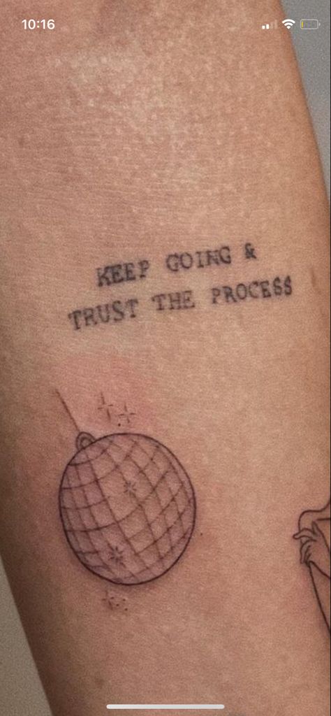 Trust The Process Tattoo Symbol, Spur Tattoo, Entrepreneur Tattoo, Trust The Process Tattoo, Forever Tattoo, Tattoo Time, Trusting Again, Uni Room, Signature Ideas