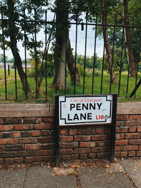 Liverpool, England July 2019 #pennylane #england #beatles Penny Lane Beatles, London Beatles, Liverpool Beatles, Liverpool Travel, England Aesthetic, Dream Trips, Beatles Art, Liverpool England, Penny Lane