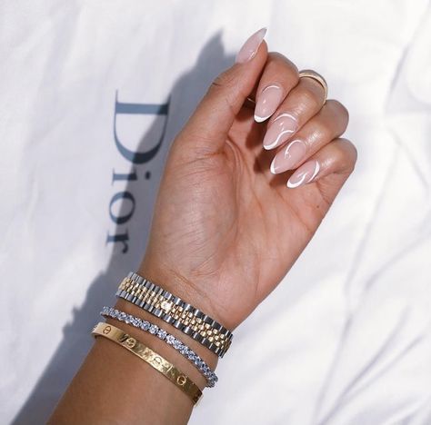 Teaira Walker, Rich Auntie, So Weird, Classy Acrylic Nails, Almond Acrylic Nails, Bling Acrylic Nails, Short Acrylic Nails Designs, Neutral Nails, Girls Nails