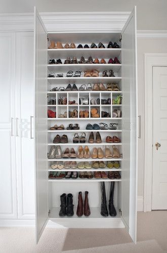 Entrance Cupboard, Shoe Closets, Easy Closet Organization, Vstupná Hala, Storage Shoes, Armoire Entree, Doors Diy, Shoe Cupboard, Closet Shoe Storage