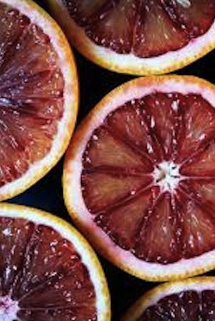 Hydrating Beauty Foods To Help You Reach Your Quench Quota Health Benefits Of Grapefruit, Grapefruit Benefits, Cinnamon Health Benefits, Fitness Hacks, Tomato Nutrition, Calendula Benefits, Zinc Deficiency, Pineapple Water, Matcha Benefits