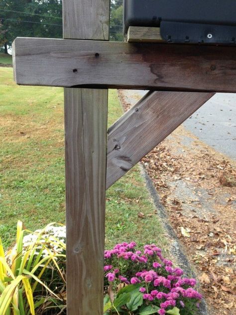 Cedar Mailbox Post, Farmhouse Mailboxes, Country Mailbox, Rustic Mailboxes, White Mailbox, Mailbox Stand, Old Mailbox, Rural Mailbox, Mailbox Makeover