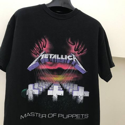 Metalica Tshirt Vintage, Metallica Clothes, Metallica Master Of Puppets, Metallica Vintage, Metallica Tee, Metallica Shirt, Puppet Master, Master Of Puppets, Metal Clothing