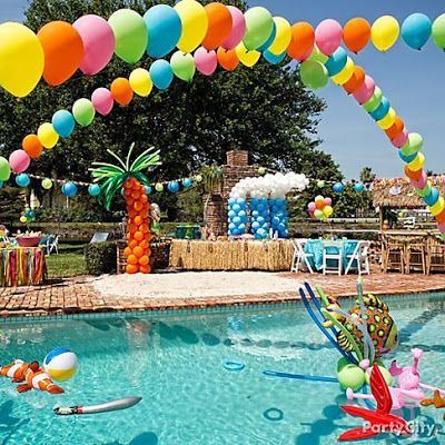 Craft-O-Maniac: How to Host a Fund DIY Pool Party Diy Ballon, Backyard Pool Parties, Pool Party Kids, Party Zone, Ballon Party, Pool Party Decorations, Fiesta Tropical, Men Party, Pool Birthday