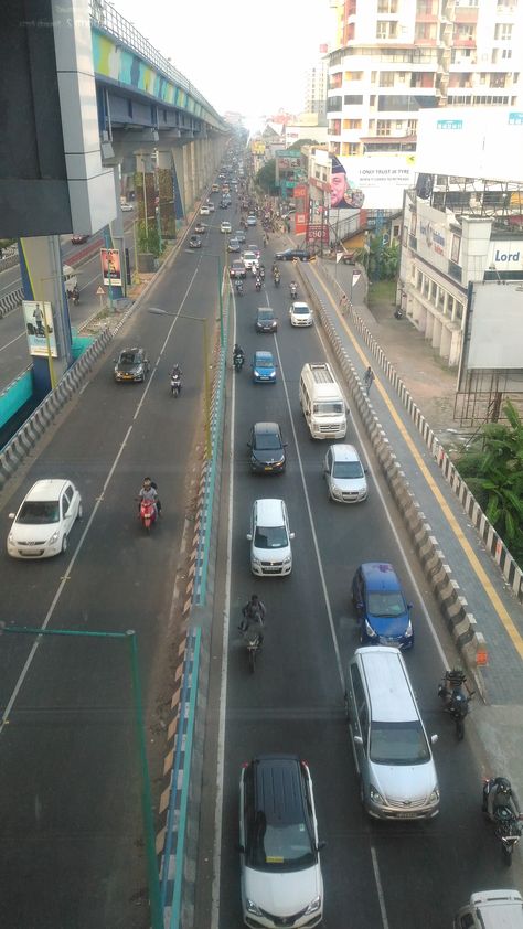 A view from the Edappally Lulu Mall Kochi Metro Station. Kochi Metro Photography, Lulu Mall Kochi Pics, Kochi Night View, Lulu Mall Kochi, Metro View, Kochi Metro, Lulu Mall, Morty Drawing, Night Street Photography